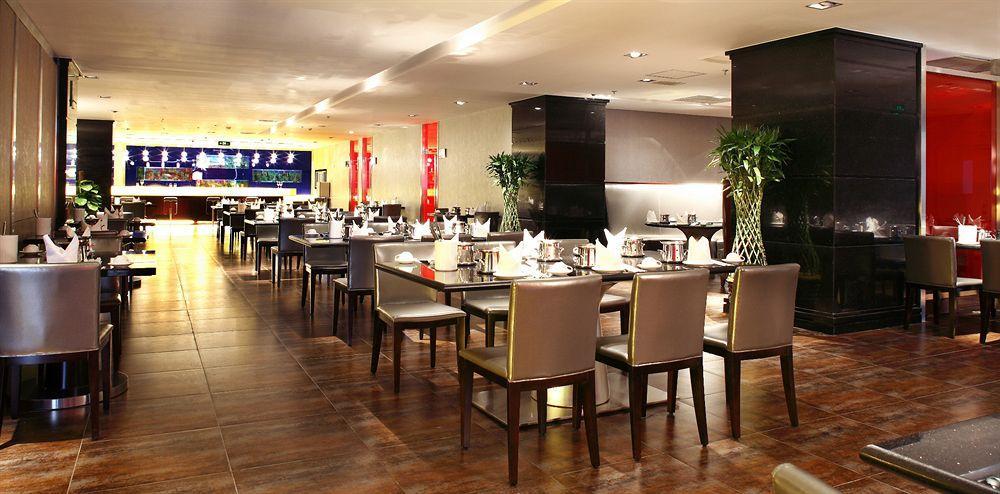 Sunworld Wangfujing Отель Пекин