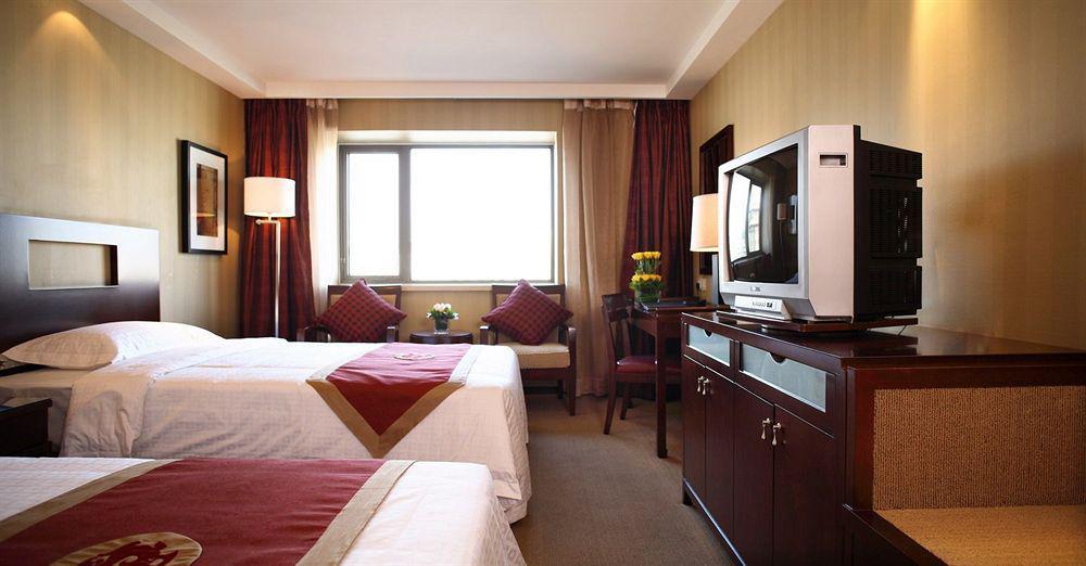 Sunworld Wangfujing Отель